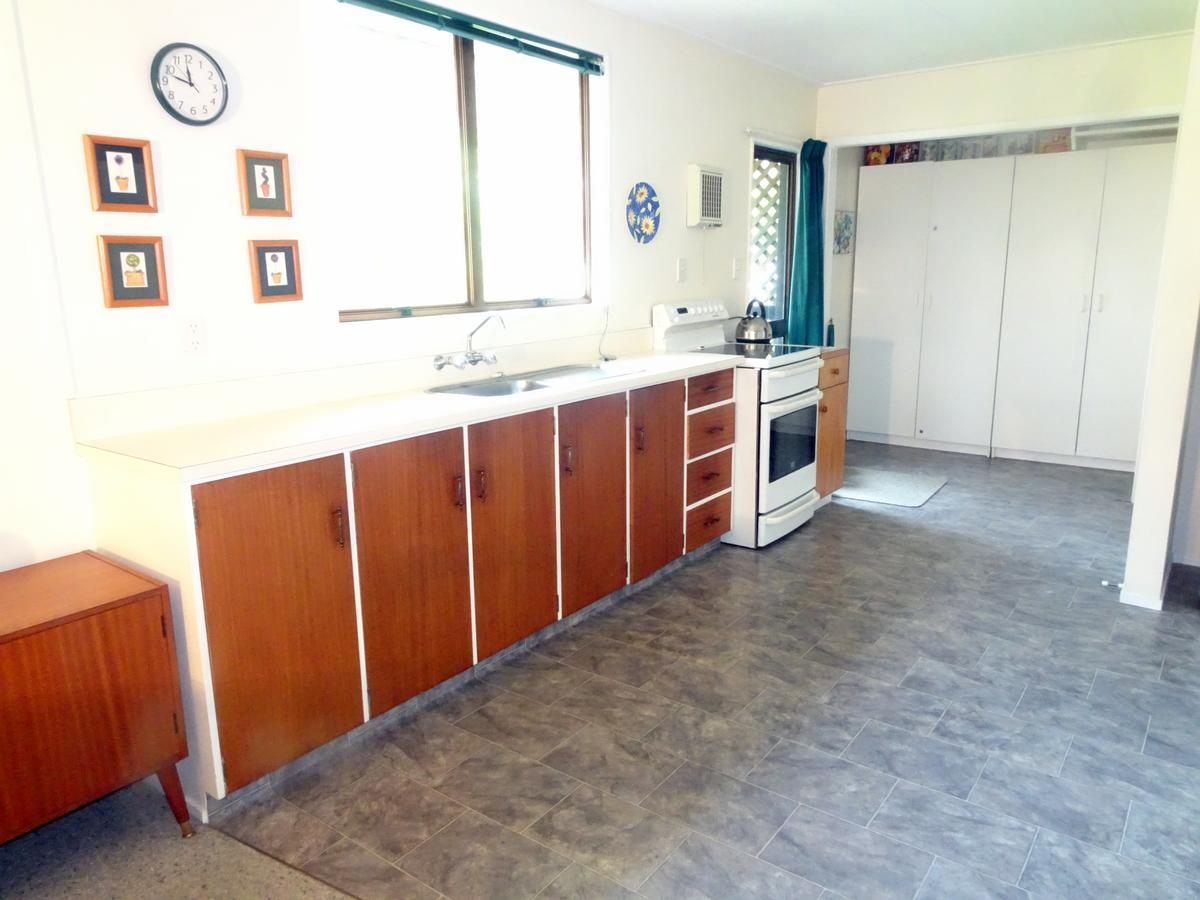 Smokebush Cottage - Holiday Home Exclusively Yours Turangi Eksteriør billede